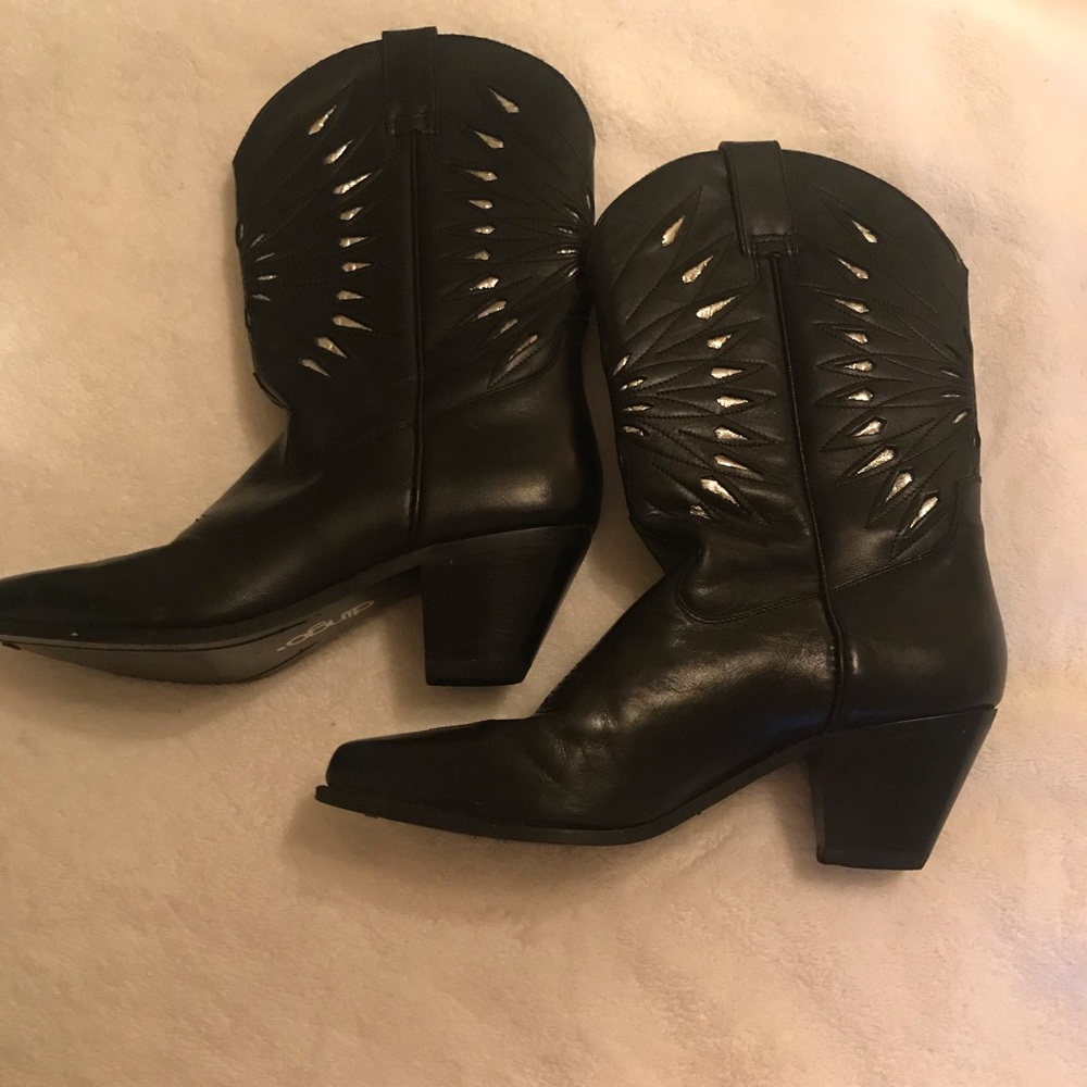 Dingo cowboy boots size 7